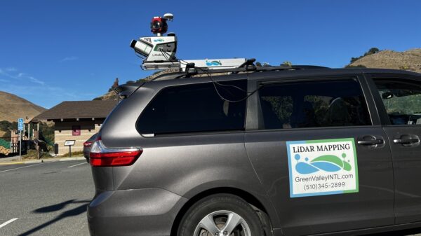 LiMobile M2 - Vehicle Mounted LiDAR Scanner With Planar & Panoramic Camera Integrated - Image 5